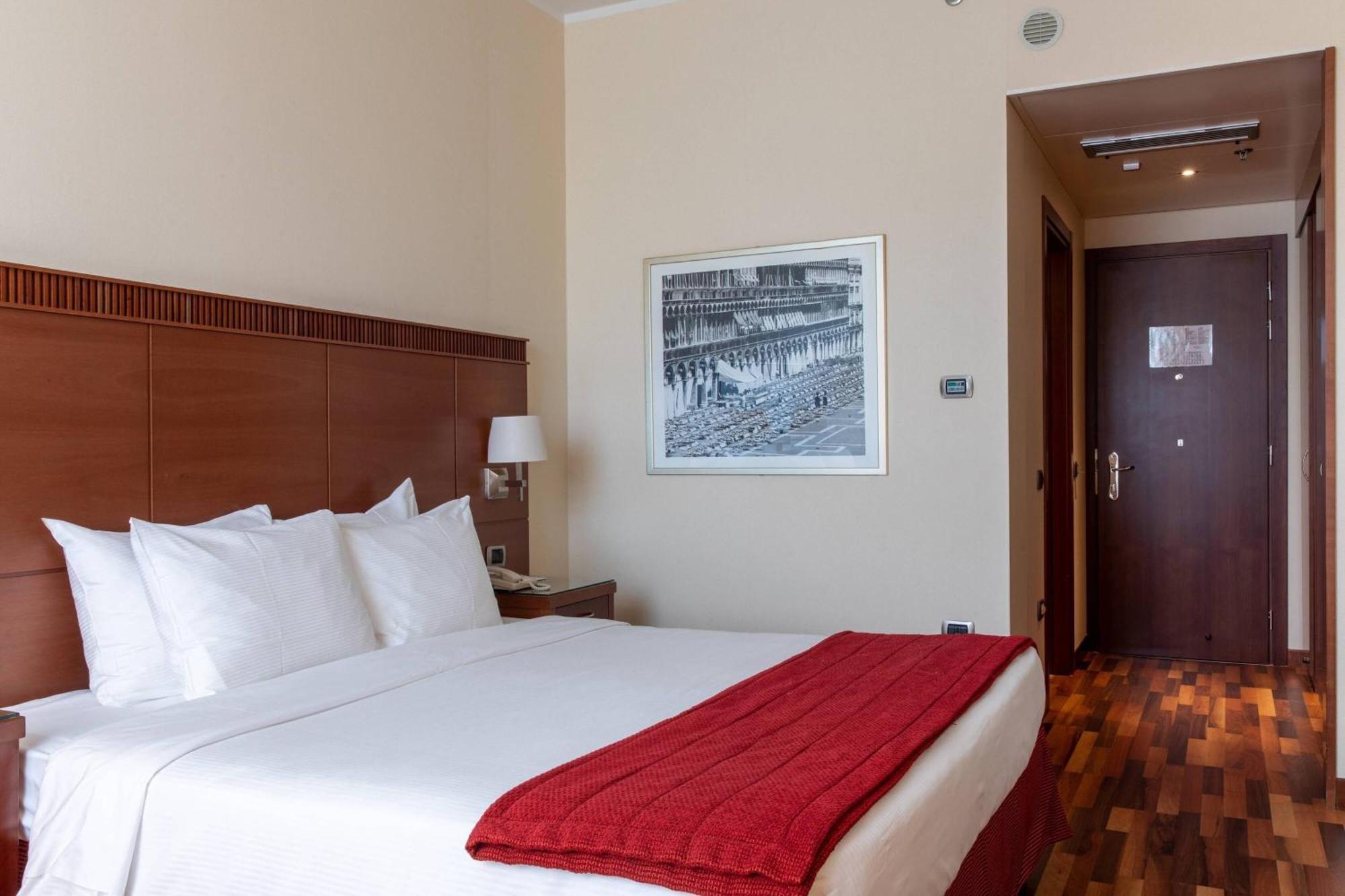 Courtyard By Marriott Venice Airport Tessera Eksteriør billede